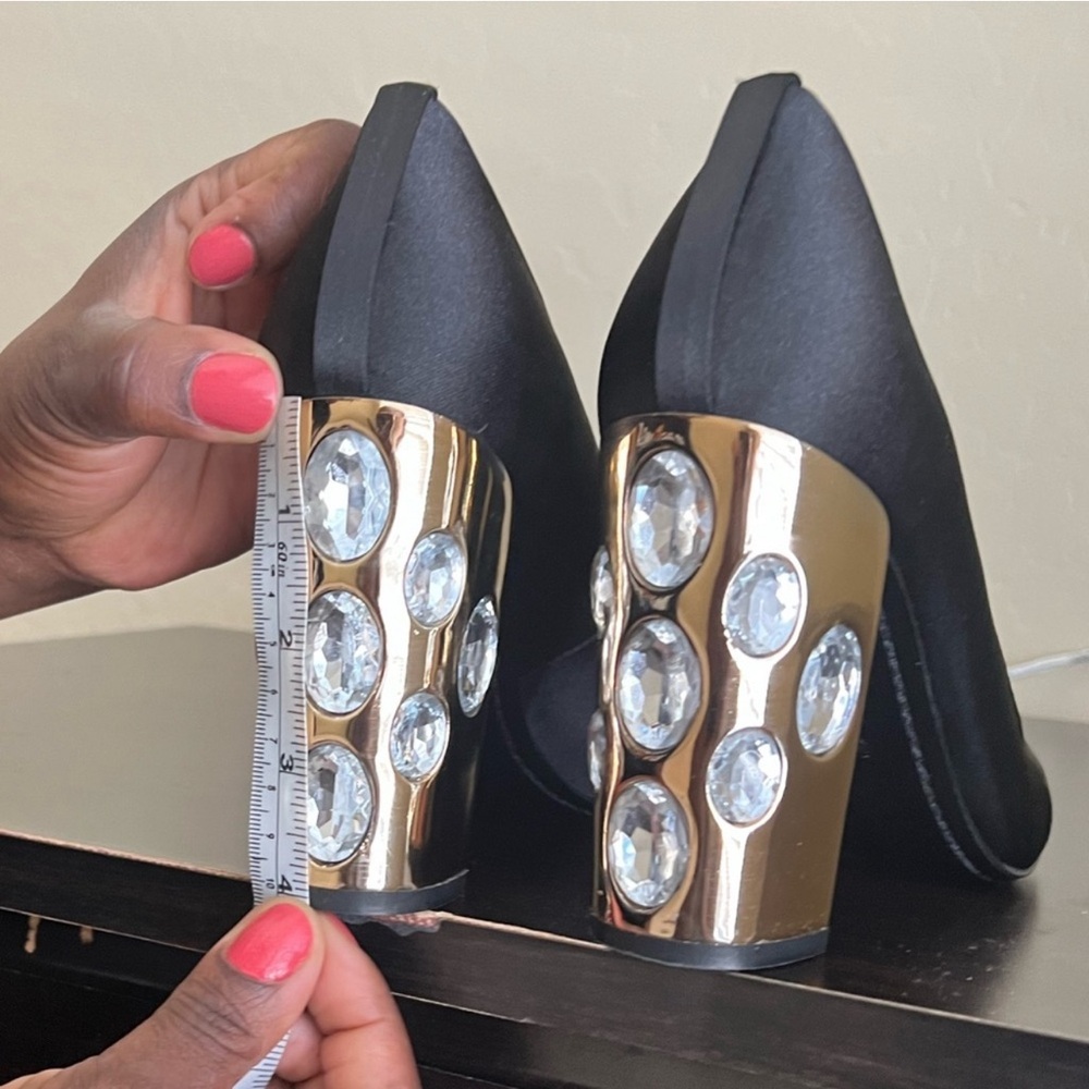 Tory Burch Black Heels with Gold Accents - Picture 3 of 6